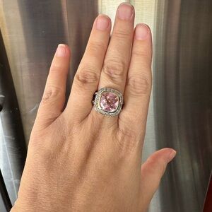 Elegant Pink Stone Silver tone Ring - size 9